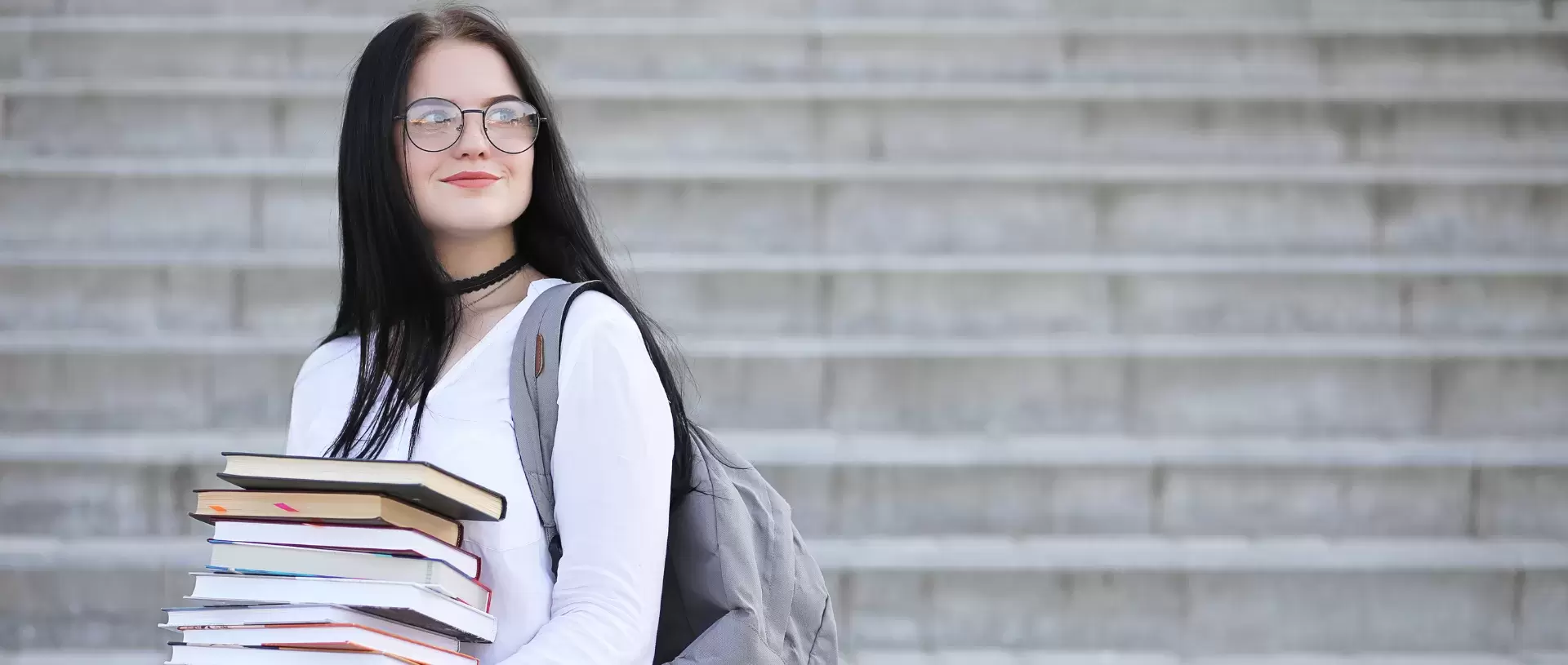 Impact of carrying sling backs or heavy backpacks tips for teenagers' posture